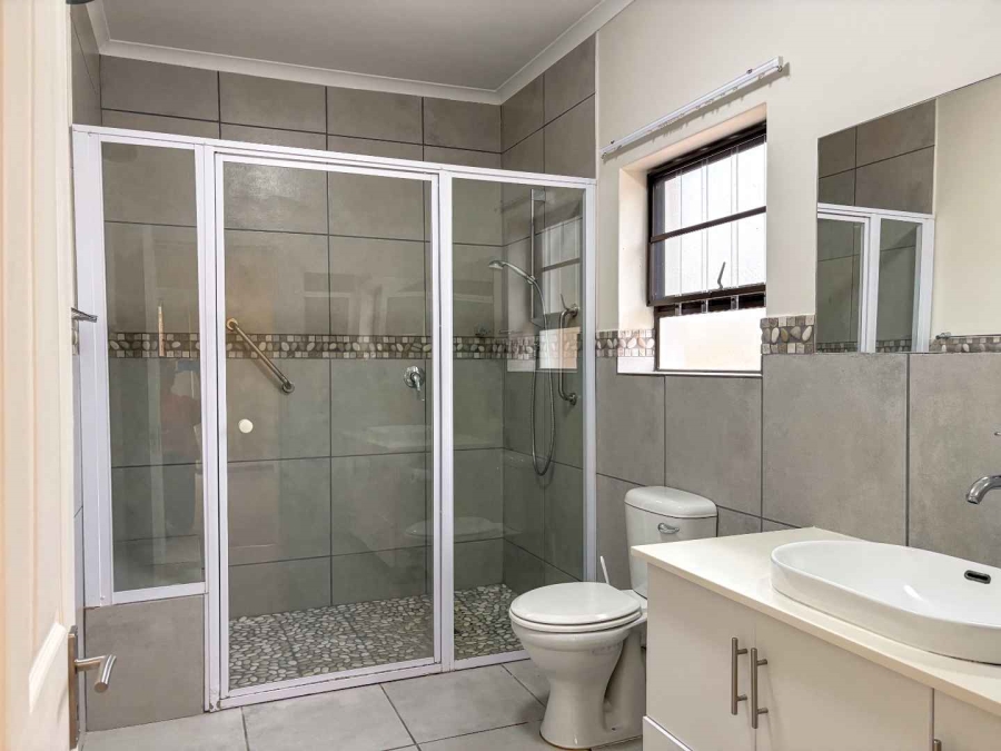 3 Bedroom Property for Sale in Stilbaai Wes Western Cape